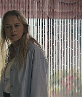 adoringteresap_thelastanniversary_1x05_caps_0107.jpg