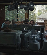 adoringteresap_thelastanniversary_1x05_caps_0135.jpg