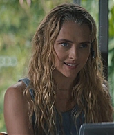 adoringteresap_thelastanniversary_1x05_caps_0140.jpg