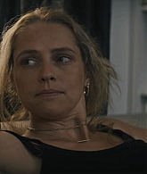 adoringteresap_thelastanniversary_1x05_caps_0197.jpg