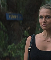 adoringteresap_thelastanniversary_1x05_caps_0216.jpg