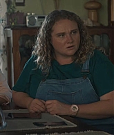 adoringteresap_thelastanniversary_1x05_caps_0264.jpg