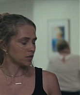 adoringteresap_thelastanniversary_1x05_caps_0372.jpg