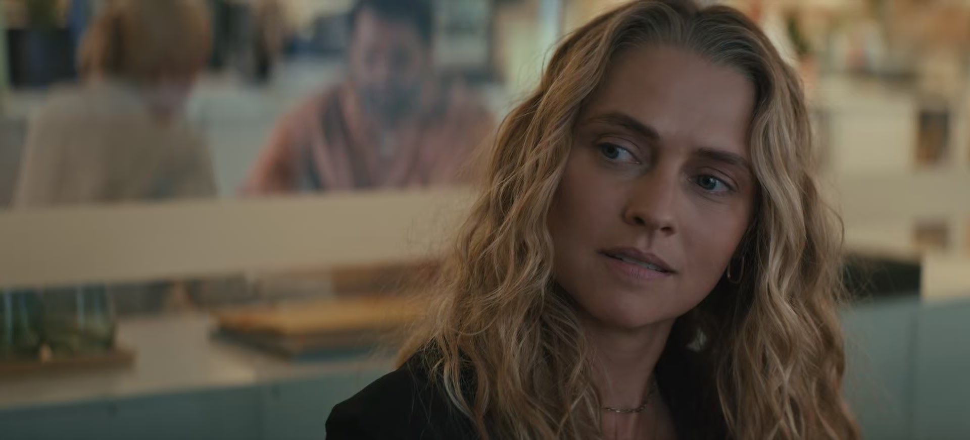 adoringteresap_thelastanniversary_1x06_caps_0322.jpg