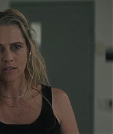 adoringteresap_thelastanniversary_1x06_caps_0007.jpg