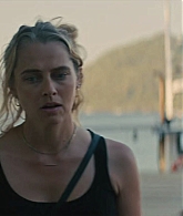 adoringteresap_thelastanniversary_1x06_caps_0038.jpg