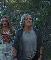 adoringteresap_thelastanniversary_1x06_caps_0072.jpg