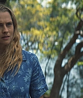 adoringteresap_thelastanniversary_1x06_caps_0108.jpg