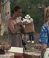 adoringteresap_thelastanniversary_1x06_caps_0127.jpg