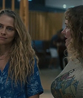 adoringteresap_thelastanniversary_1x06_caps_0284.jpg