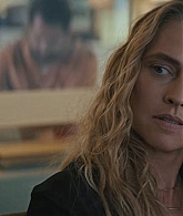 adoringteresap_thelastanniversary_1x06_caps_0318.jpg