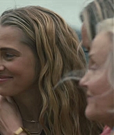 adoringteresap_thelastanniversary_1x06_caps_0357.jpg