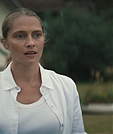 adoringteresap_thelastanniversary_1x06_caps_0421.jpg