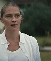 adoringteresap_thelastanniversary_1x06_caps_0422.jpg